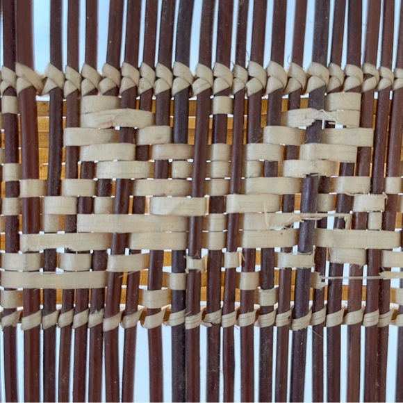 Wicker Rattan Butterfly Woven Basket Wall Hanging Read - Picture 7 of 15